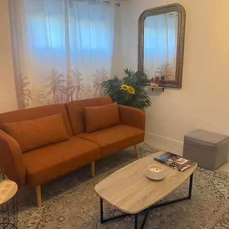 Cosy, Confort, Proche De Paris Saint Lazare Apartmán